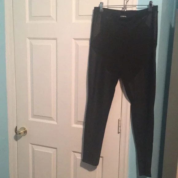 Express Body woman’s size L - Picture 4 of 14